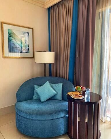 Минималистичные шторы в спальню Кипр | Minimalist bedroom curtains Cyprus