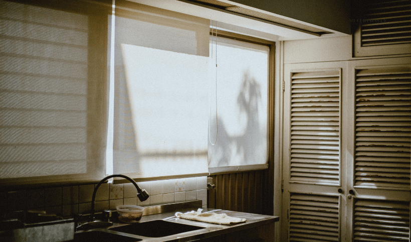 Римские шторы для кухни Лимасол | Kitchen Roman blinds Limassol

